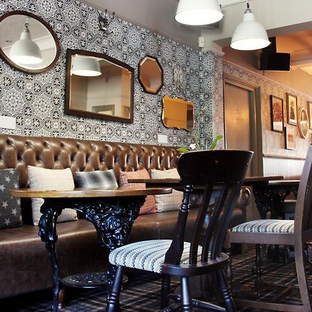 The Station Hotel West Byfleet Luaran gambar